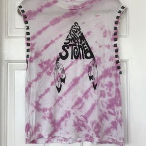 SUGARHIGH LOVESTONED KISS MEE TEE